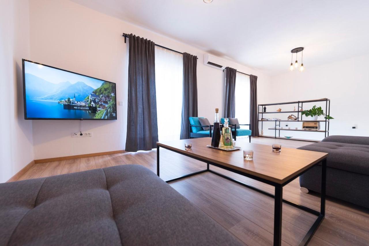 סופטאר Holiday Home Lana מראה חיצוני תמונה
